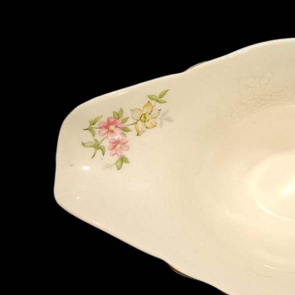 Vintage Floral Gravy Boat Sauce Pitcher Crackle Glaze Gold Trim Shabby Chic - Picture 6 of 7